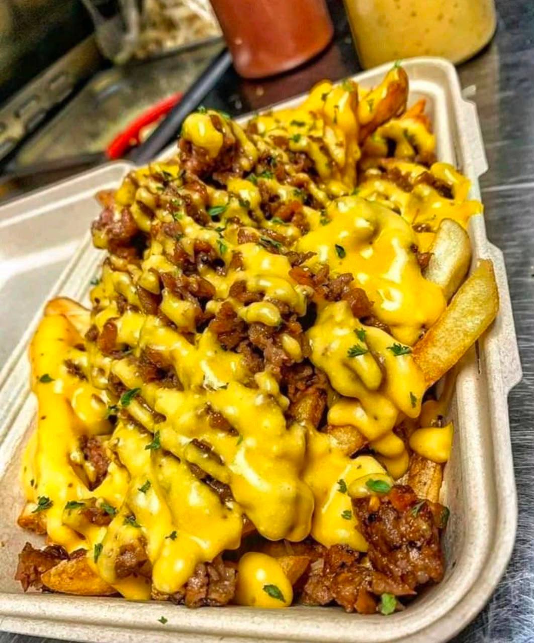 Oasis Shawarma food